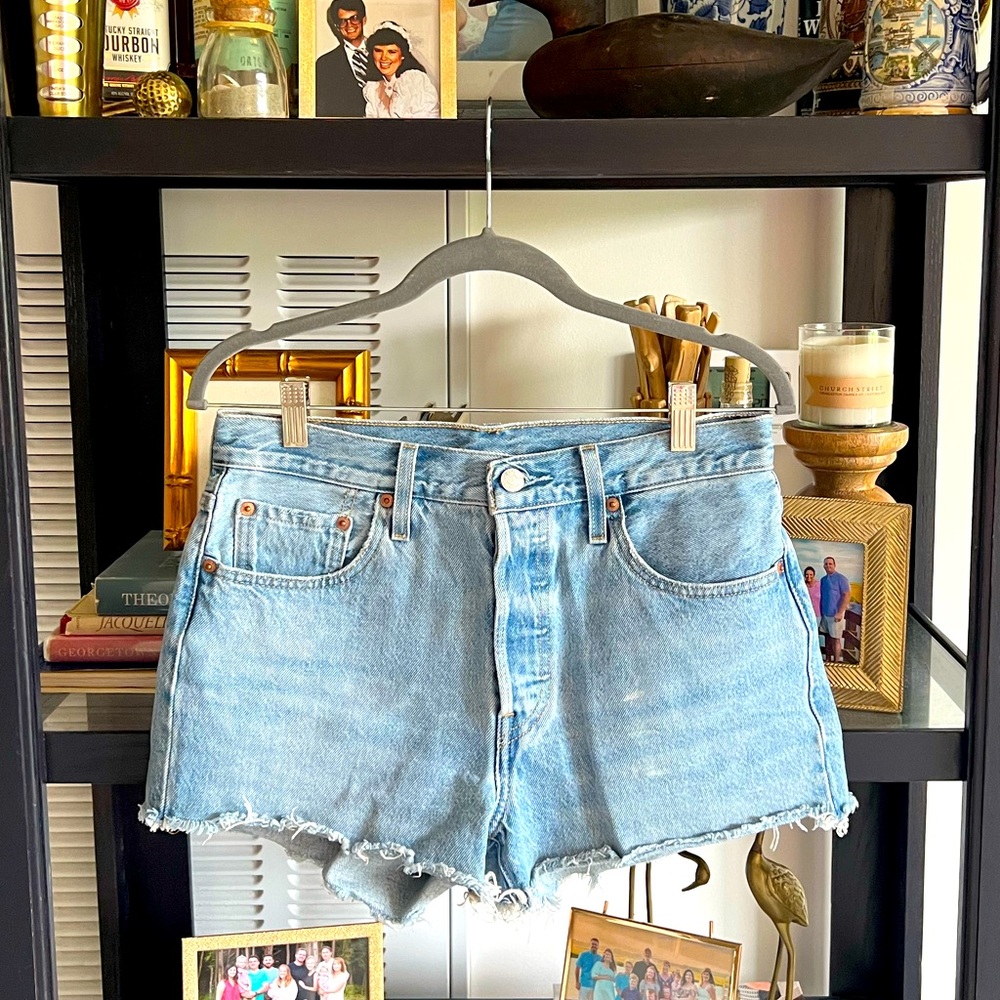 Levi 501 Jean Shorts